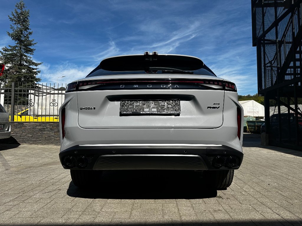 Vozidlo OMODA 9 SHS